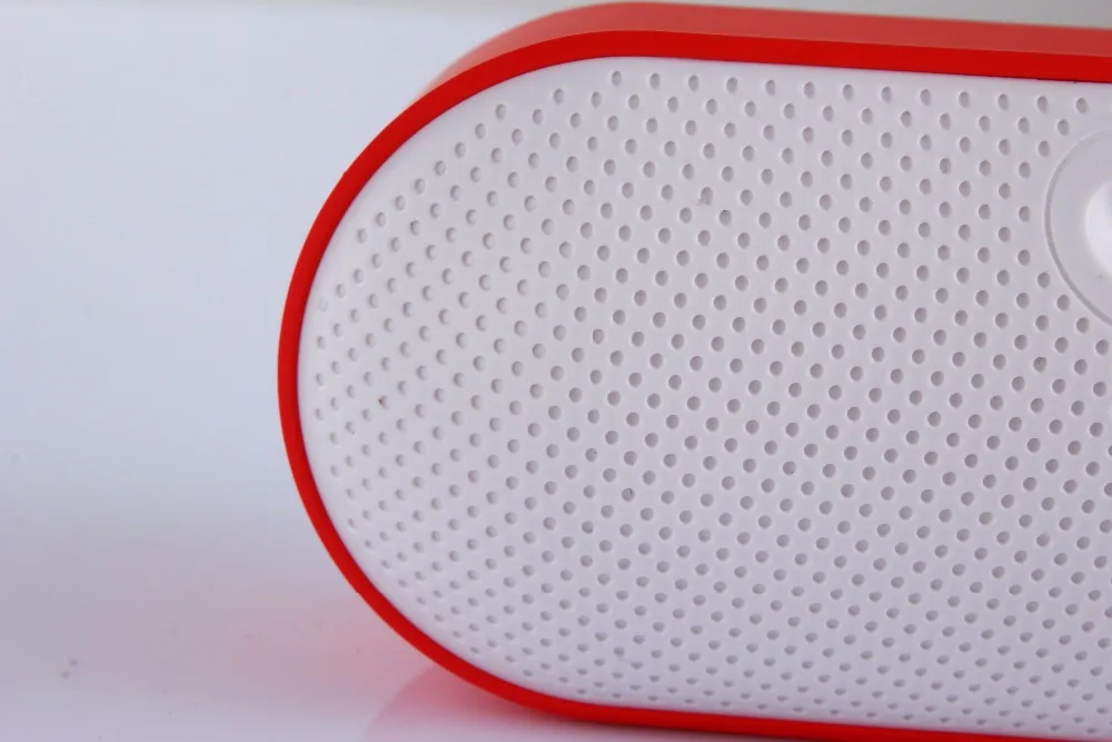 NBY18 Bluetooth аудио Беспроводная Соединительная карта аудио компьютер аудио мини стерео радио открытый портативный динамик