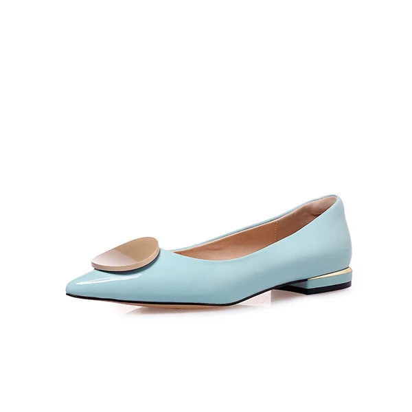 Light blue SOPHITINA/Женские туфли на сплошной и удобной подошве. Модель выполнена из натуральной кожи. Модель украшает большой декоративный элемент спереди. Подкладка из натуральной кожи позволит ногам дышать. SO85 - Цвет: Light blue