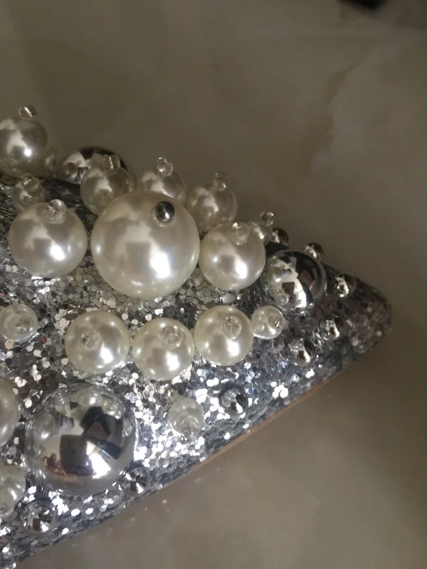 Весна стильная женская обувь большие жемчуг Бусины Bling блестка женские туфли на плоской подошве с острым носком блеск Щепка Блёстки Лоферы Flattie