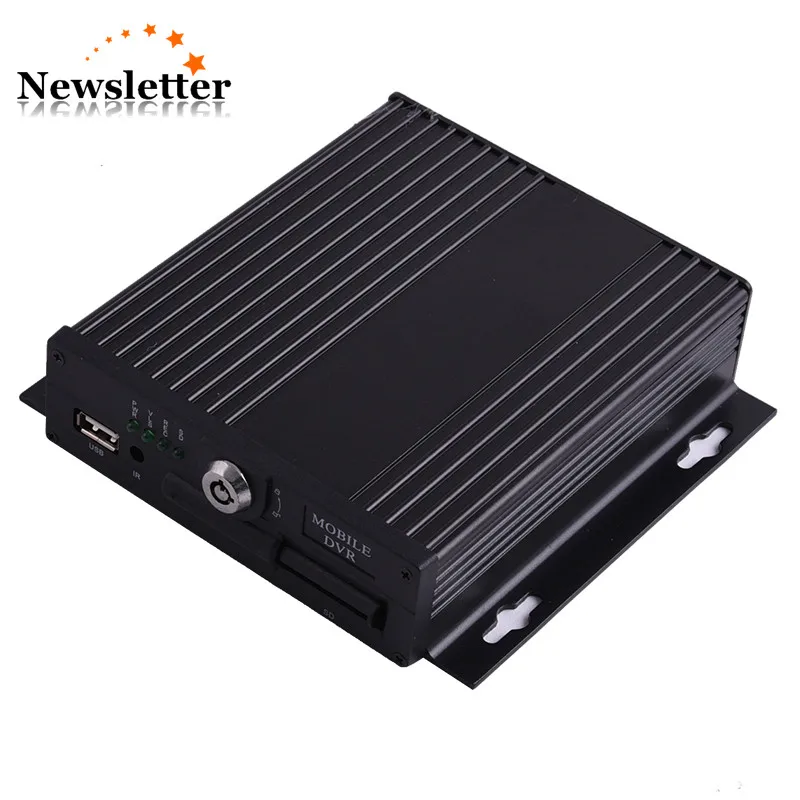 Меню на русском языке Автомобильный видеорегистратор 4 входных камеры черный