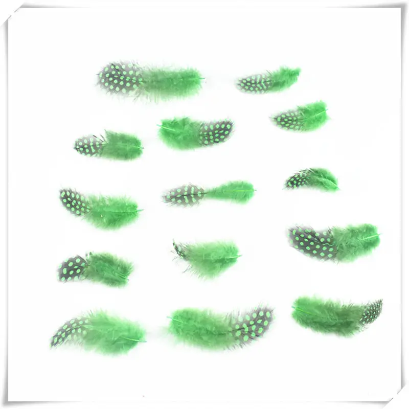 Grass Green Перышки из натурального жемчуга 50-100 шт/партия 5-10 см пятнистый цыпленок DIY Декор Перья для рукоделия Свадебные аксессуары плащи - Цвет: Grass Green