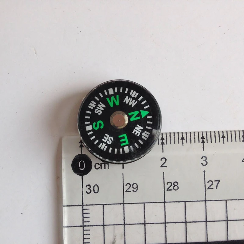 1 шт. (20 мм) Карманный заполненный жидкостью компас с пуговицами для отжима
