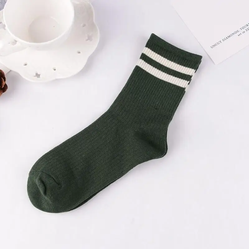dark green Смешной милый мягкий чехол японская школьная обувь для девочек, хлопковый комплект из 2 полосатый нескользящих носочков красочные Для женщин Harajuku дизайнера; стиль ретро; Приятная для цвет: желтый, белый дешевые студент - Цвет: dark green