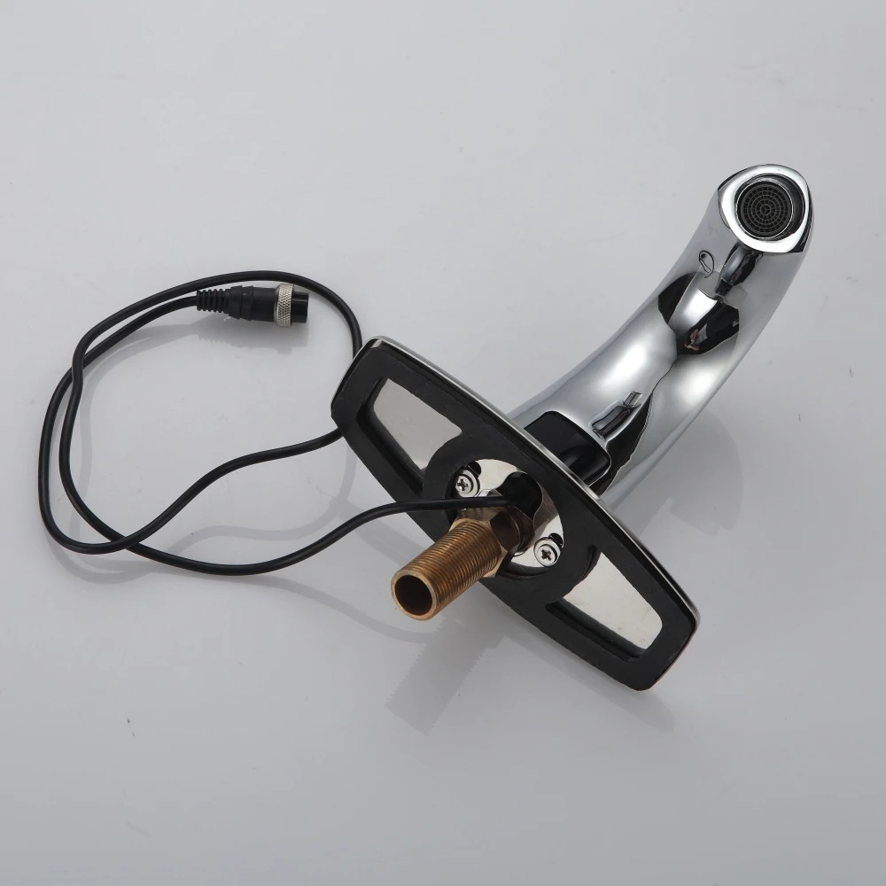 Автоматический смеситель для ванной комнаты с бесконтактным датчиком