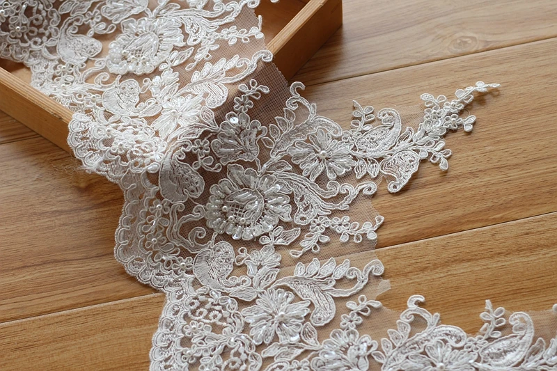 Ivory Alencon Lace Trim High Quality Hand Made Beaded Sequined Wedding Embroidered Retro Bridal 10.6'' Wide 1yard | Дом и сад