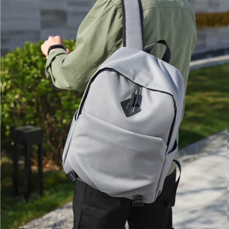 

2020 New Men'S Trave Bags Casual Fashion Women Backpack High Quality Backpacks Waterproof Practical Men Bag Hot Sell Nylon Bag