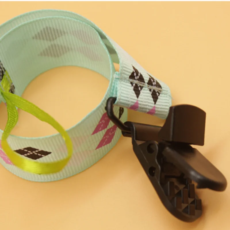 Детская пустышка с зажимом цепочкой для защиты от потери ремнем безопасности в