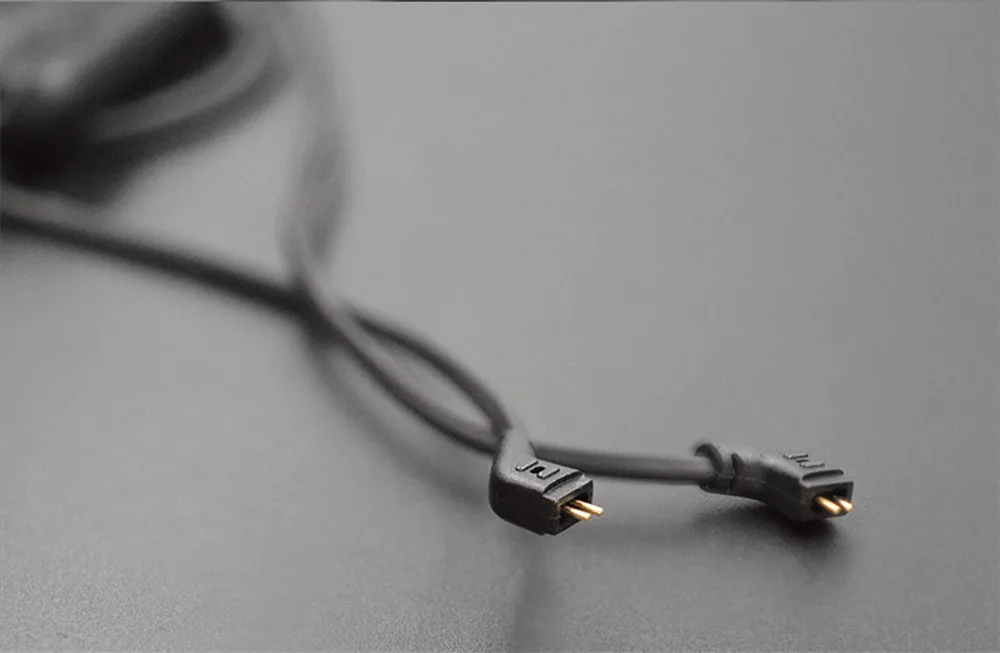 Плотным верхним ворсом KZ Беспроводной Bluetooth расширения модуля 0,75 мм 2 Pin съемный обновления кабель Применение для ZSR ZST ZS10 ZS6 ZSA AS10 BA10 AS06 лампа указателя V80 X6