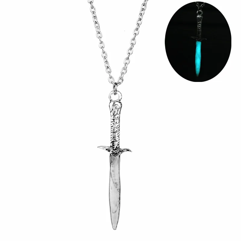 Классические подвески и ожерелья с изображением героев мультфильмов светящиеся