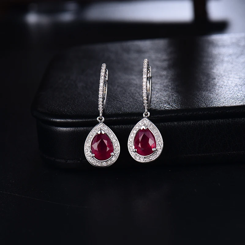 Новые серьги с натуральным Рубином 6x8 мм сережки бриллиантами из белого золота 14
