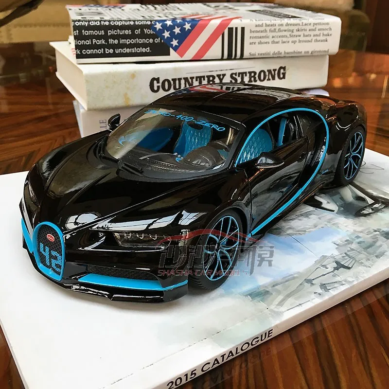 Модель на вырыв Bugatti модель 1/18 года специальная цена литье под давлением