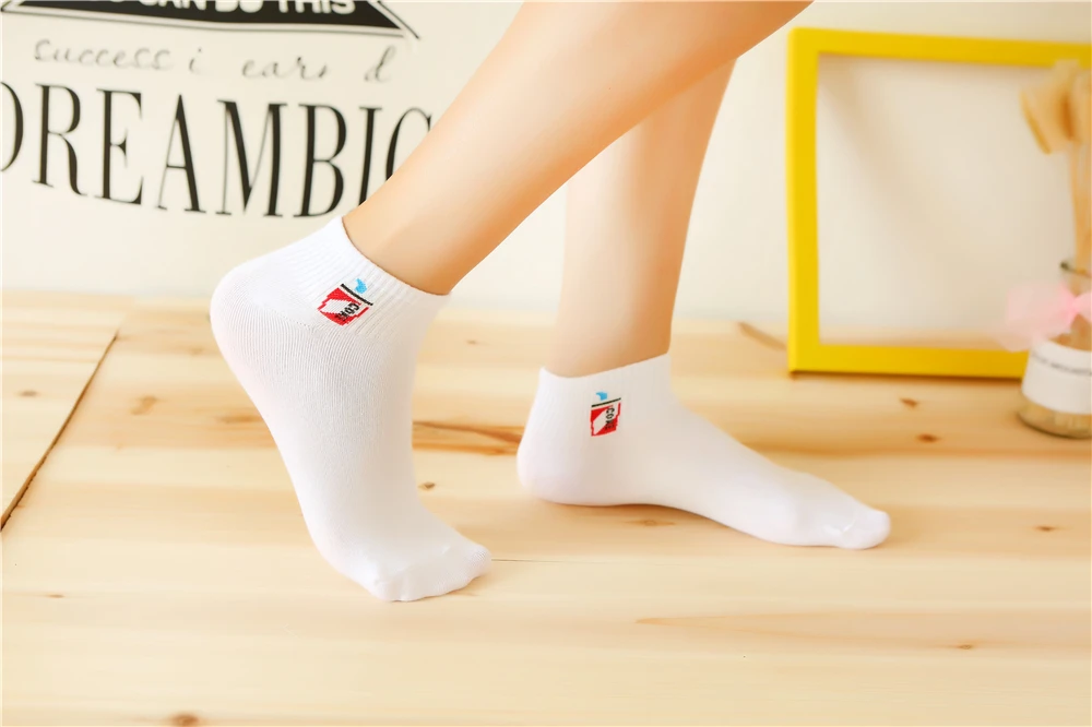 Веселые летние носки с героями мультфильмов для девочек белые kawaii Носки до щиколотки унисекс милые короткие носки для пиццы