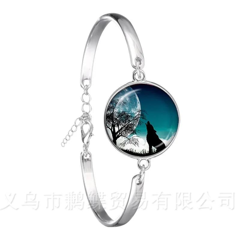 Название бренда Нет Пол Для женщин Тип металла Цинковый сплав браслета