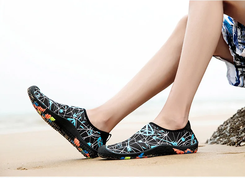 Водонепроницаемая обувь мужская летняя непромокаемая обувь женская дышащая обувь пляжные сандалии Нескользящие носки для плавания и дайвинга шлепанцы для серфинга