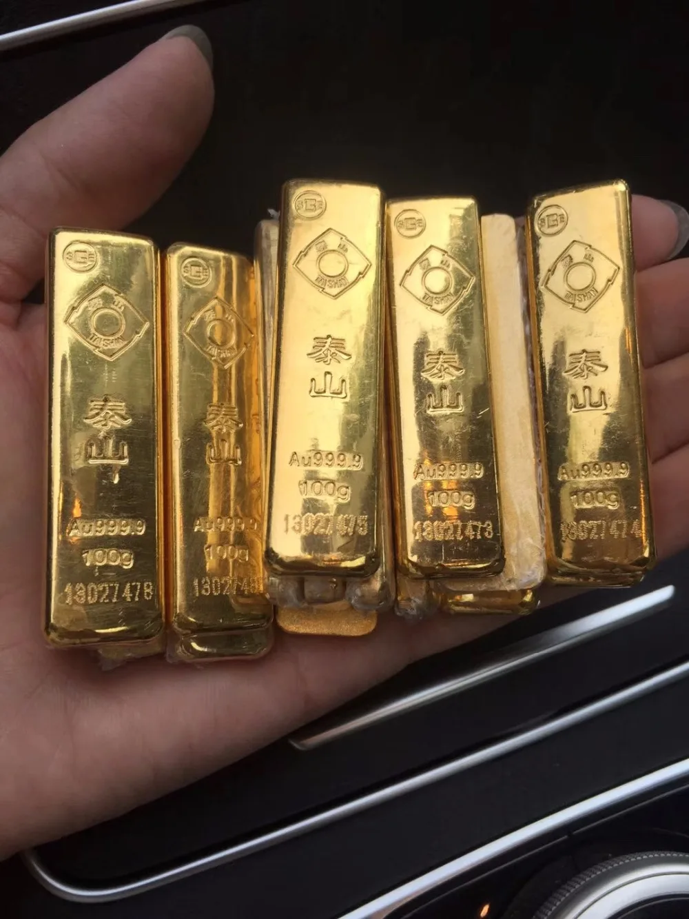 1 г маленькие кусочки настоящая Золотая фольга в форме листьев съедобные маски