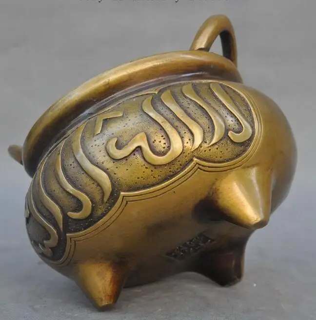 Отмеченный Старый тибетский буддистский храм чистый исламский текст