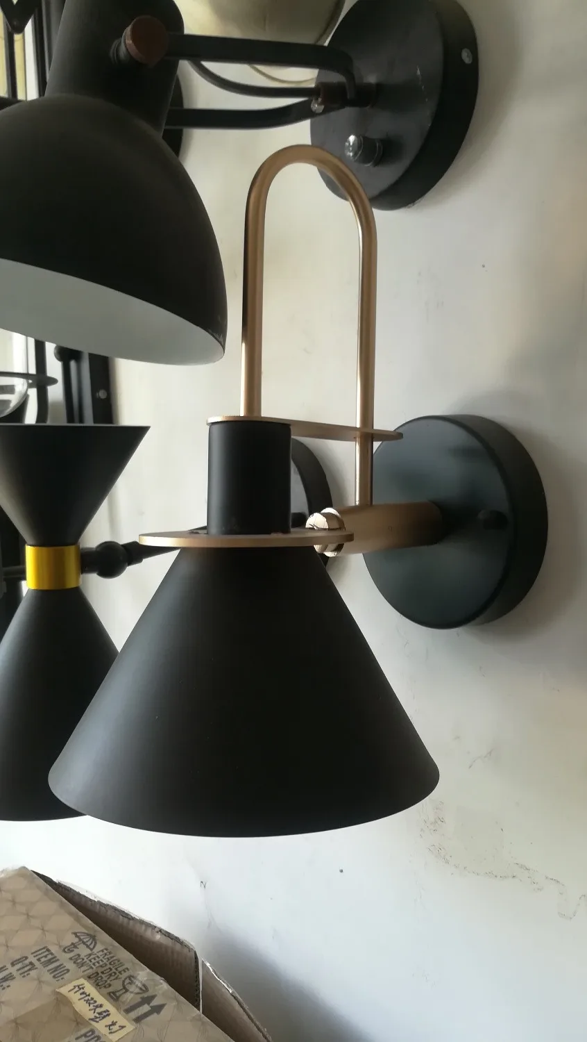 personality creative design fashion modern minimalist living room lamp aisle bedroom bedside wall black metal light | Лампы и