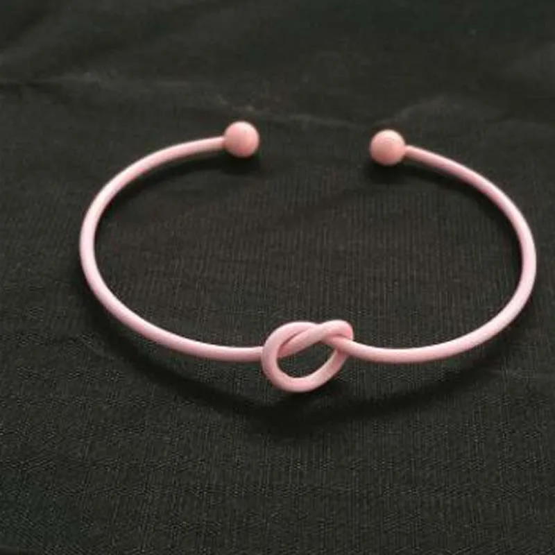 pink 1 шт./компл. Винтаж манжеты, браслеты на запястье для Для женщин Краткое с серебряным покрытием стрелы узлом Подвески Браслет ювелирные изделия подарок на день Святого Валентина - Окраска металла: pink