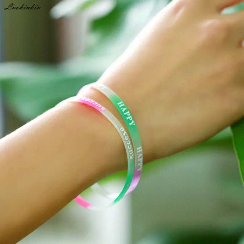 Светящийся цветной счастливый напечатанный буквы светящийся силиконовый