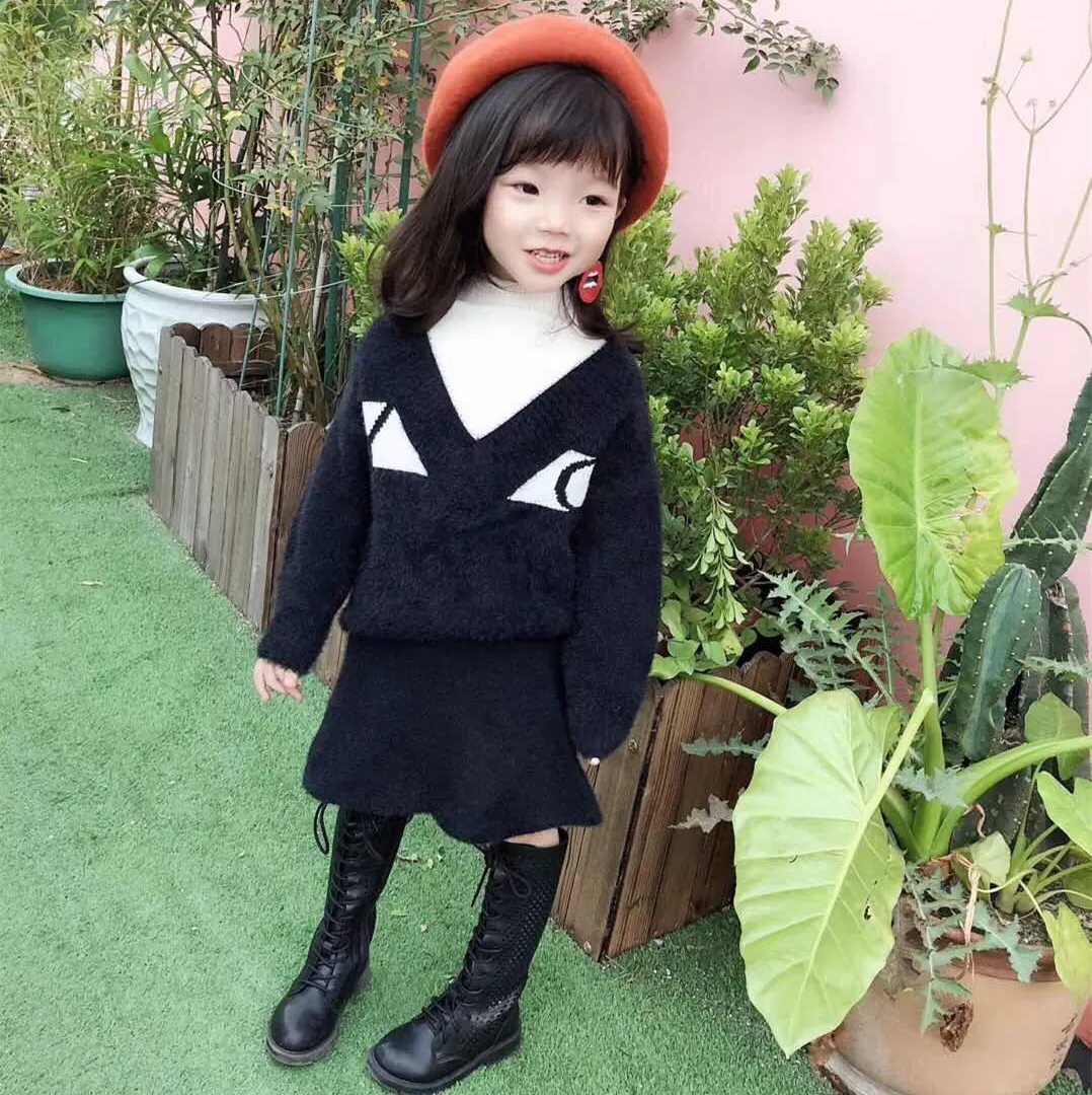 2018 новый осенний комплект для девочки дна вязать мультфильм шаблон sweaterwith