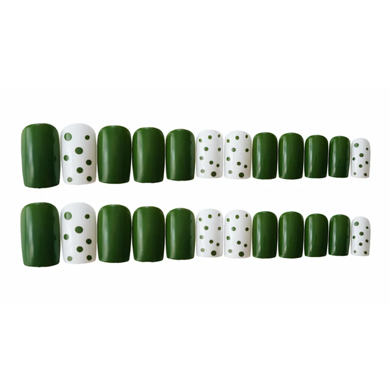 24Pcs Artificial nails with glue Cute Dot Design Green Short Square Artificial Full Cover Nail Tips Sweet Girls Faux Ongle DL