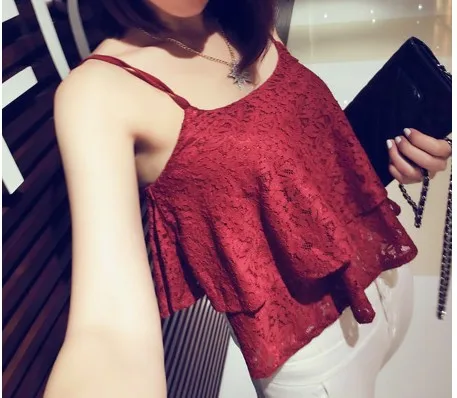 Кроп топ женский трикотажный с V образным вырезом и оборками|tank vest|black crop topblack cropped