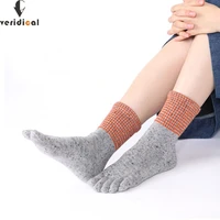 veridical 5 pairslot cotton 5 finger socks for woman good quality color point five fingers socks leisure harajuku toe socks