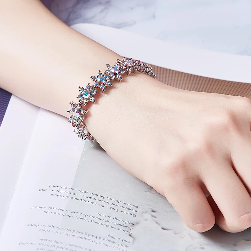 CDE, украшенные кристаллами Swarovski, женские блестящие браслеты со звездами, очаровательные, Кристальные, Aurore Boreale, браслеты-манжеты, хорошее ювелирное изделие