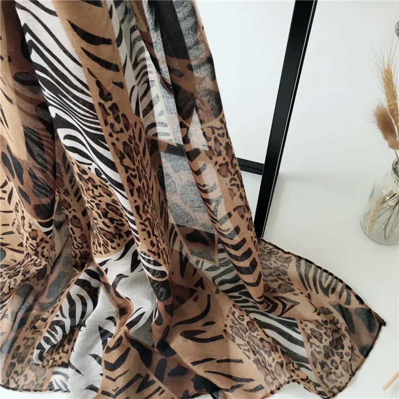 Fashion ladies long chiffon leopard shawl wild soft scarf 180x90CM thin section sunscreen beach towel silk |