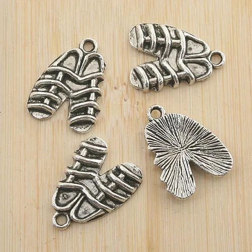 

24pcs tibetan silver color sandal design pendant charm G1152