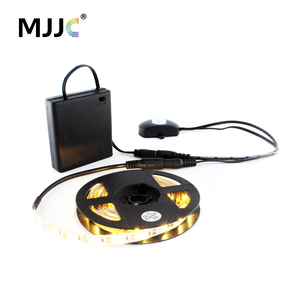 

LED Light Strip Battery Powered 50CM 1M 2M 2835 SMD LED Tape 5V PIR Motion Sensor Activated Under Bed Night Stripe Lamp