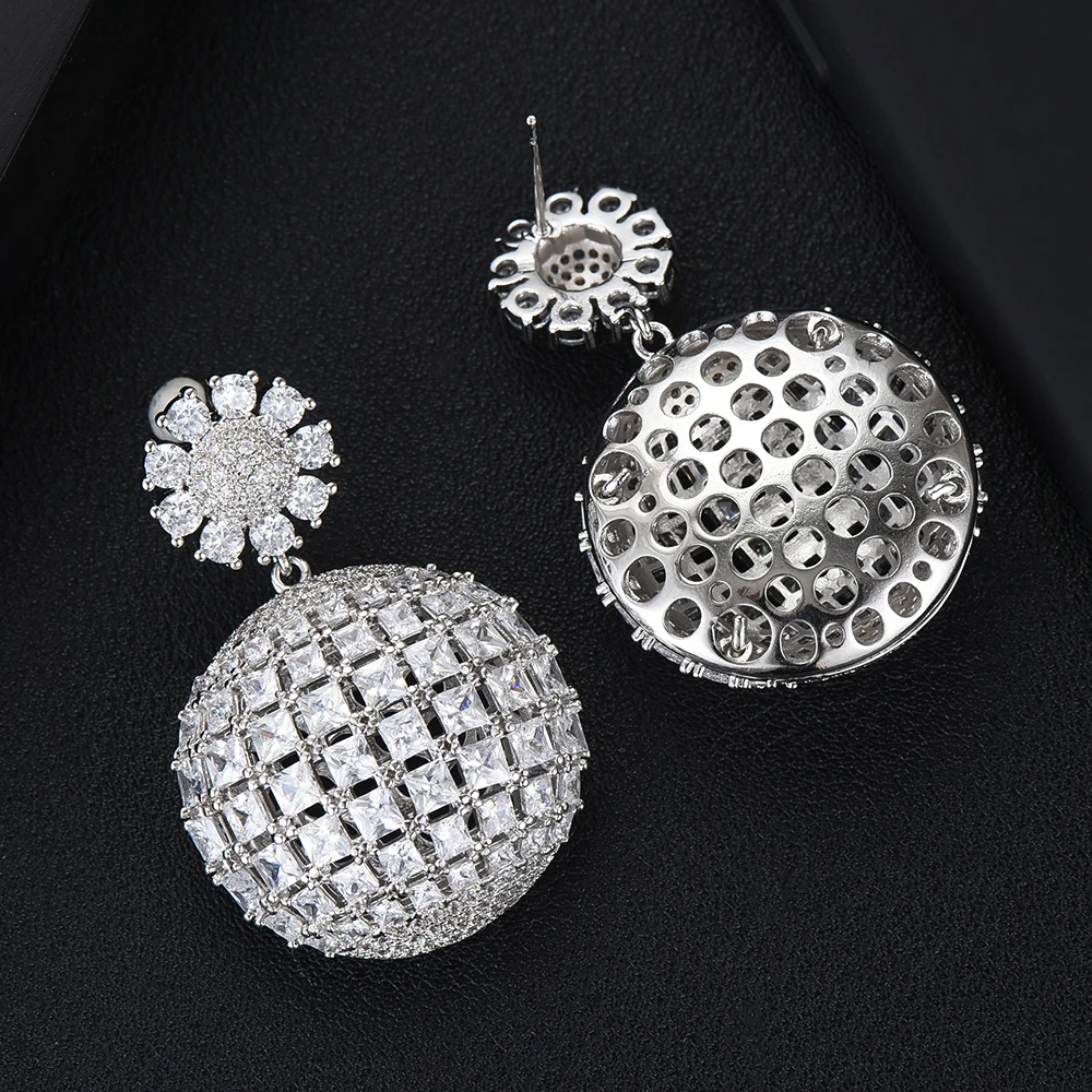 

SisCathy 2019 Hot Design Full Cubic Zirconia Dangle Statement Earrings African korean Elegant Women Drop Earrings in Jewelry