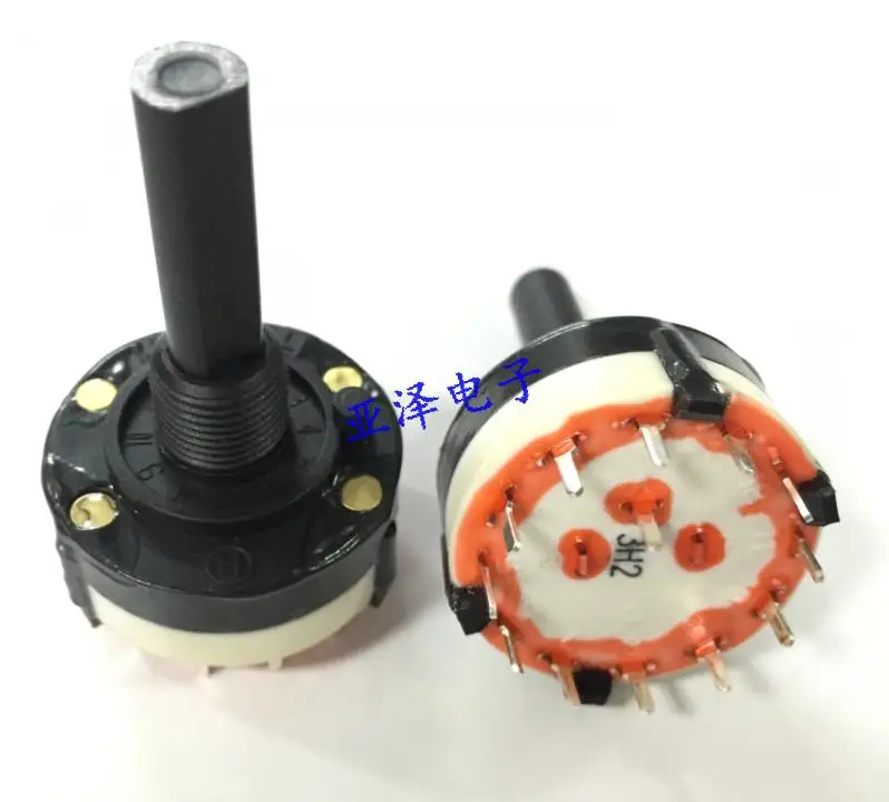 

2PCS/LOT High quality SR26 type rotary band switch, one knife, 12 stalls, waterproof and dustproof, 360 degree switch shaft, 30M