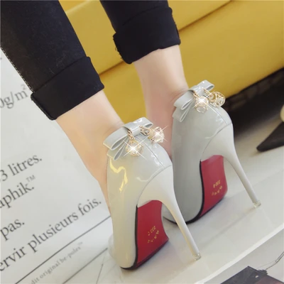 2017 Новый OL Моды женская Обувь Указал Каблук Бабочка Узел С Туфли На Высоком