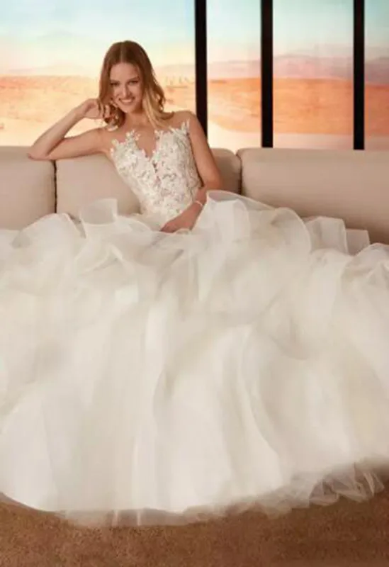 Платье Свадебное ТРАПЕЦИЕВИДНОЕ Плиссированное на молнии с глубоким V образным