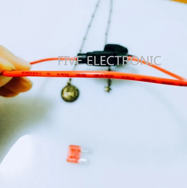 Автоматический предохранитель S # с кабелем 16AWG/18AWG бесплатным предохранителем.