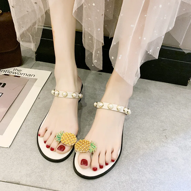 Шлепанцы женские с жемчужным ремешком роскошные сандалии золотистыми бусинами и