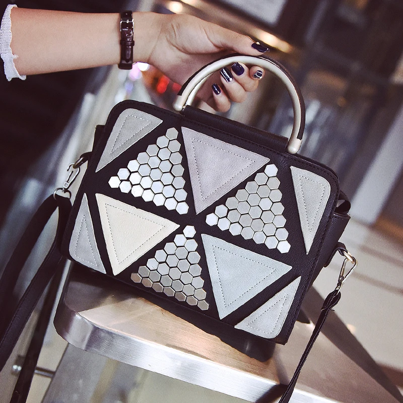 Новое поступление 2020 модная женская сумка сумки с заклепками для молодых девушек