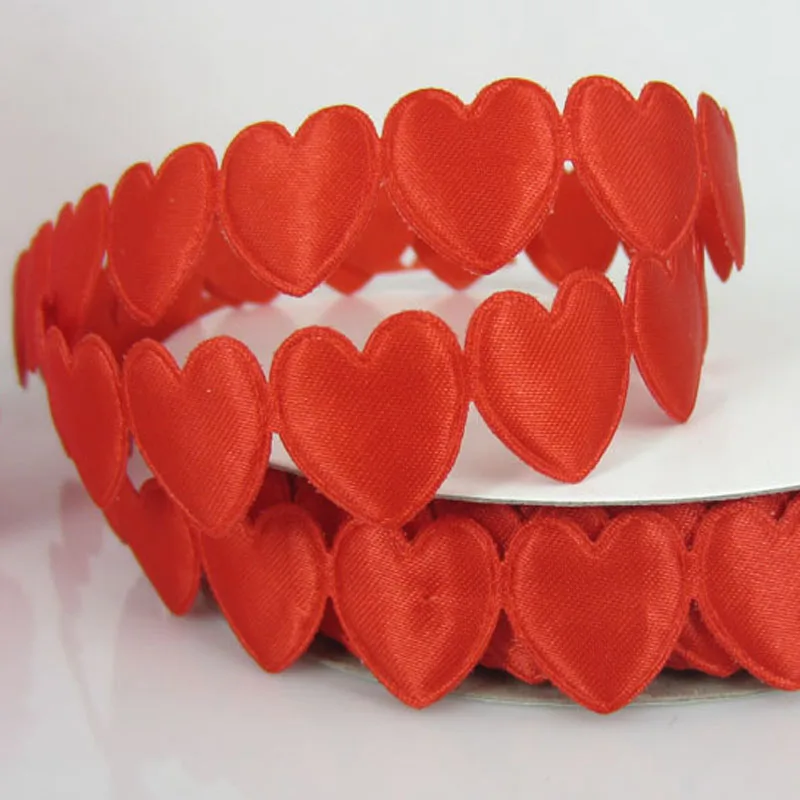 1Roll 20Yards Red Fabric Connect Heart Padded Felt Applique Craft Wedding Decorations 16mmx16mm | Дом и сад
