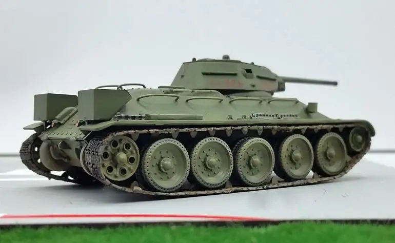 T-34 76 Российская армейская модель 1942 мск 1: 72 готовая легкая танка |