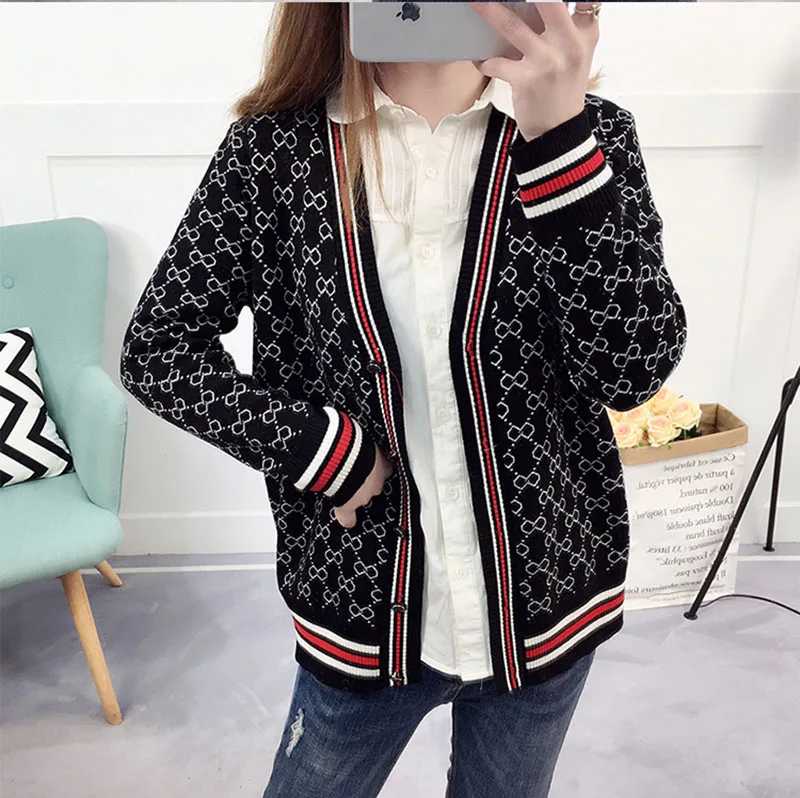 Женский весенний свитер на пуговицах с длинным рукавом Осенний вязаный кардиган