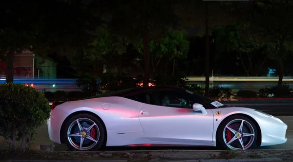 Хамелеоновая пленка для смены цвета автомобиля белая красная виниловая