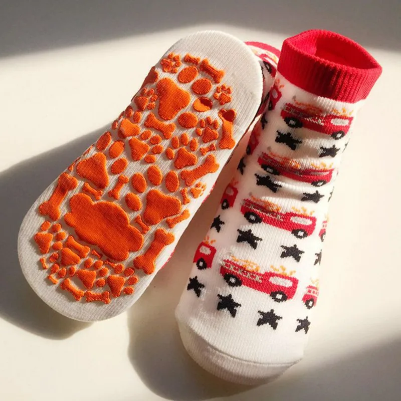FDWERYNH в форме сердца милые резиновой подошвой Нескользящие носки для детей