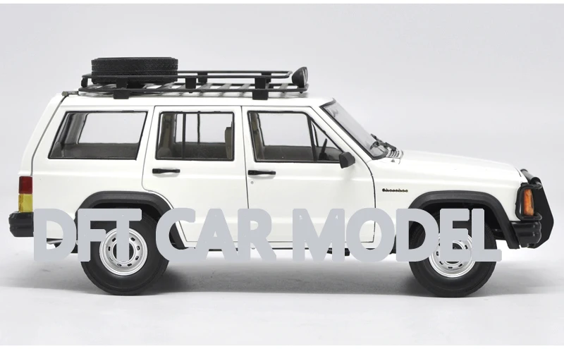 1:18 сплава игрушечный транспорт Beijing Jeep 2500 автомобиль модель детской машинки уполномоченным подлинные детские игрушки