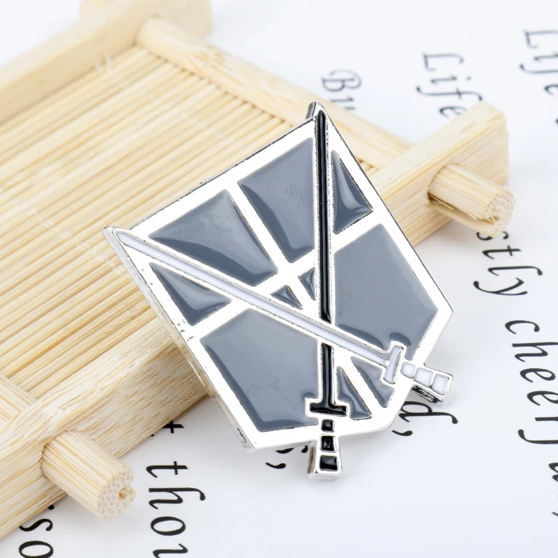 Ювелирные изделия из комиксного аниме фильма атака гигантские Броши Крест Меч