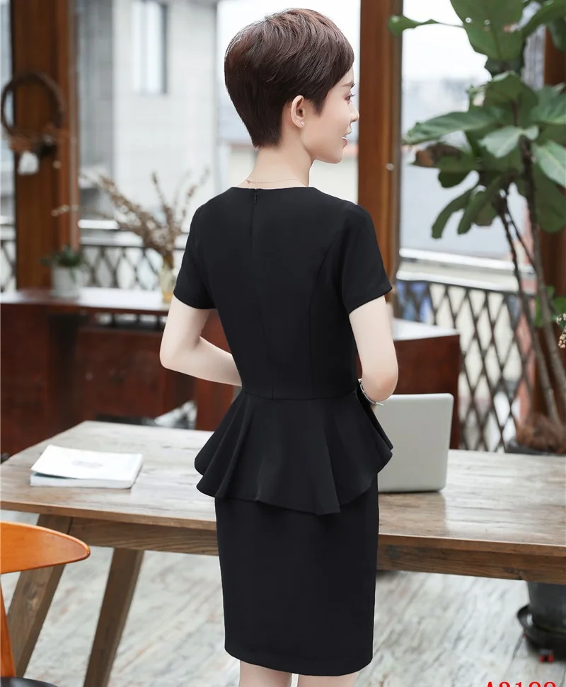 Женский облегающий костюм униформа темно синий из двух предметов топ и юбка для