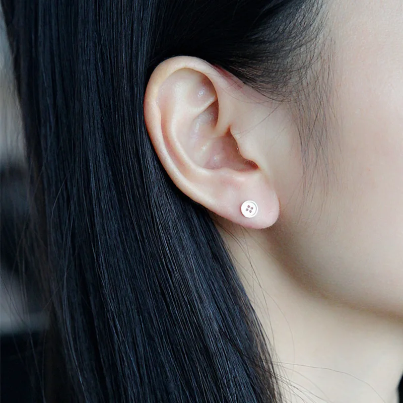 Doreen Box сплав посеребренные Симпатичные четыре отверстия узор на кнопках модные