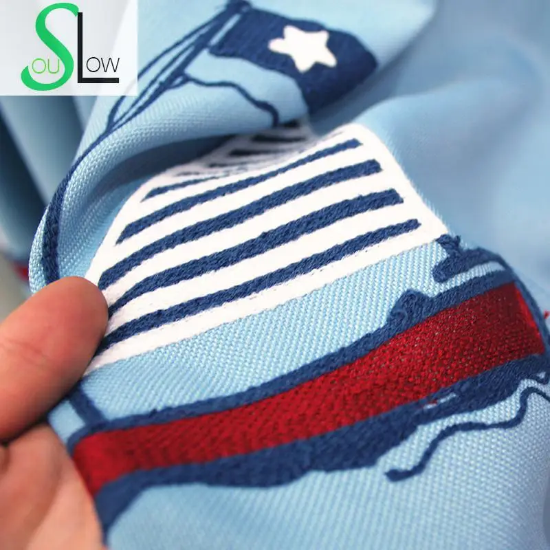 Хлопковые шторы Slow Soul с вышивкой рисунком озера голубого цвета для детской