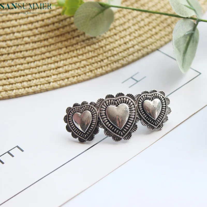 Женская заколка для волос в стиле ретро серебристая форме сердца металлическая