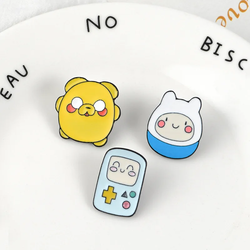 MINGQI Cartoon Adventure Time Finn and Jake Enamel brooches Button Badge pins Jewelry friend kids bag hat cloth accessories | Украшения и